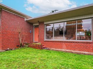 105 E 33rd Ave, Eugene, OR