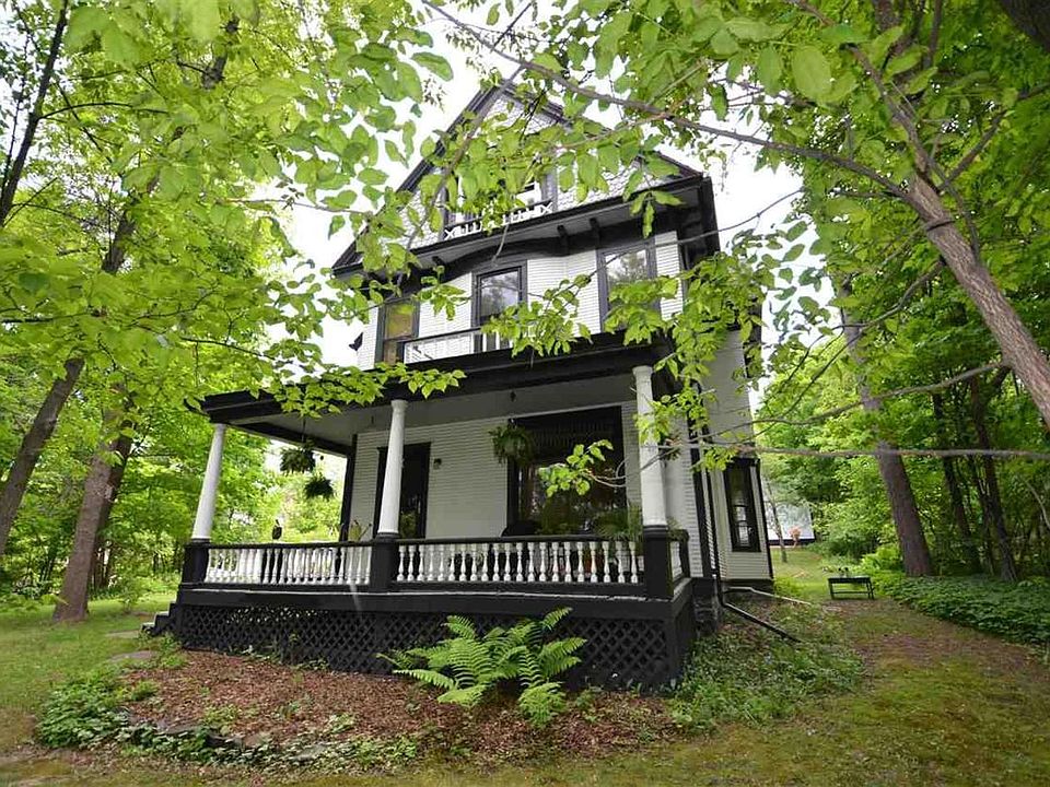 1st image of 2328 Woodland Ave