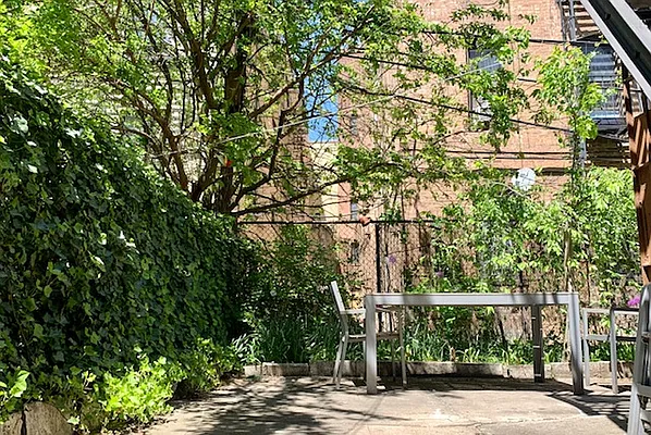 Rented by R New York | media 5