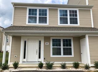105 Twig St, Christiansburg, VA 24073