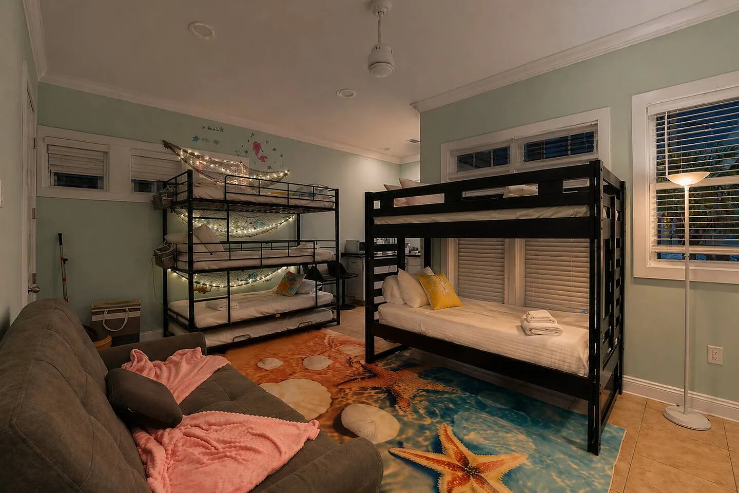 Studio, $5,000 — Photo 2