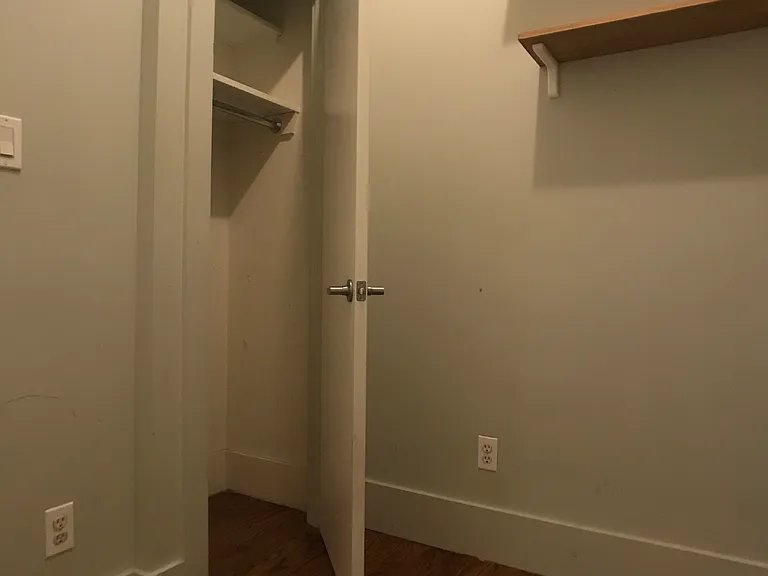 566 Dekalb Ave #3F — Photo 12