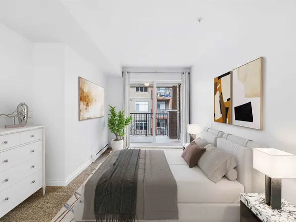 5488 198th St #301, Langley, BC V3A 1G2