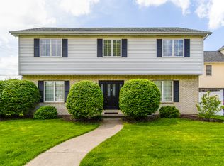 15222 S James St, Plainfield, IL 60544