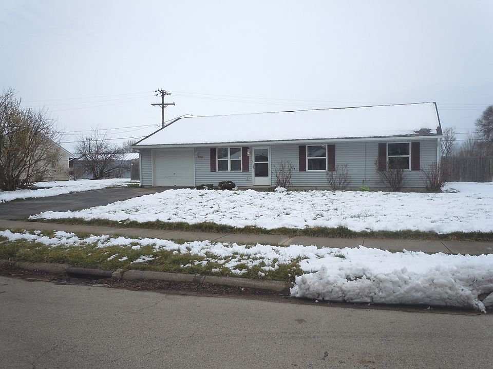 1st image of 2326 Rockwell St
