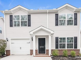 2807 Glenn Abbey Ln, Browns Summit, NC 27214