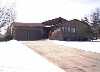 1st image of 6215 Bach Dr