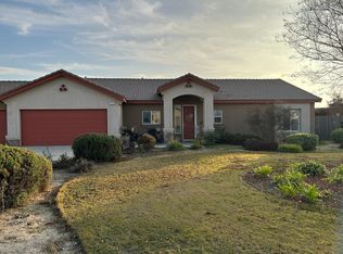 12751 Meacham Rd, Bakersfield, CA 93312