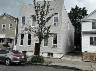 94-16 94th St, Jamaica, NY 11416