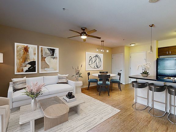 2nd image of 5600 Wilshire Blvd #419