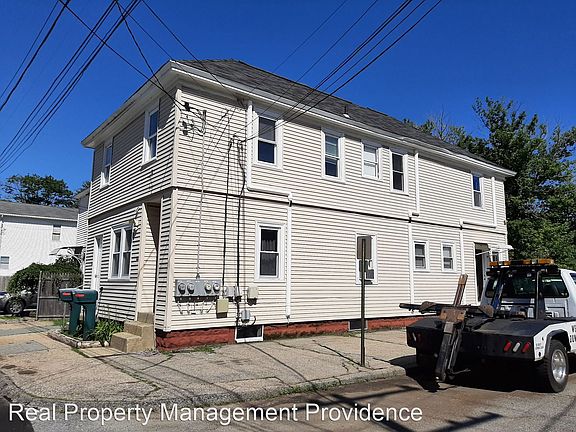 4th image of 187-189 Third Ave