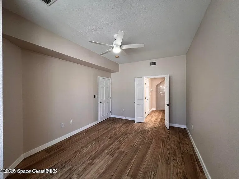 105 Turpial Way #103 — Photo 9