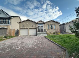 9 Valmount Ave, Toronto, ON M1C 1P3