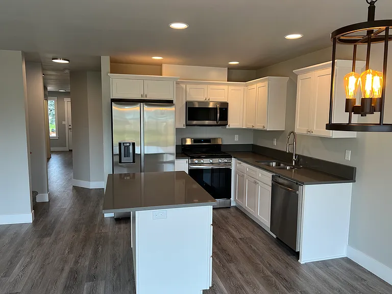 461 Williams St #461 — Photo 7
