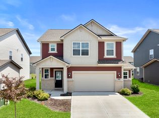 717 Oxford Ln, Danville, IN 46122