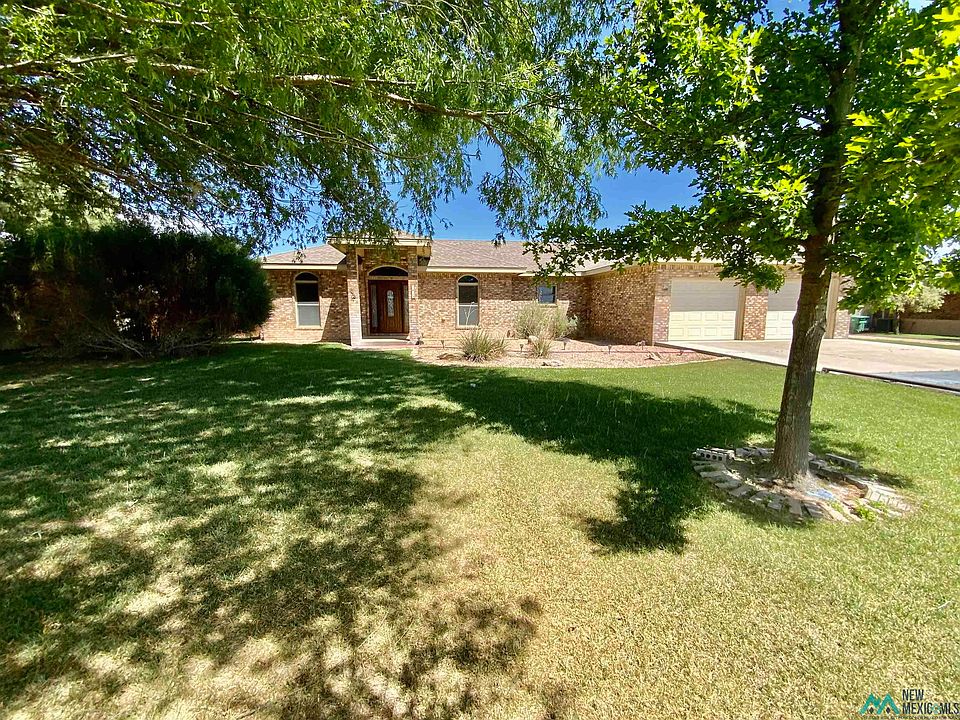 1st image of 7612 N Plainfield Dr