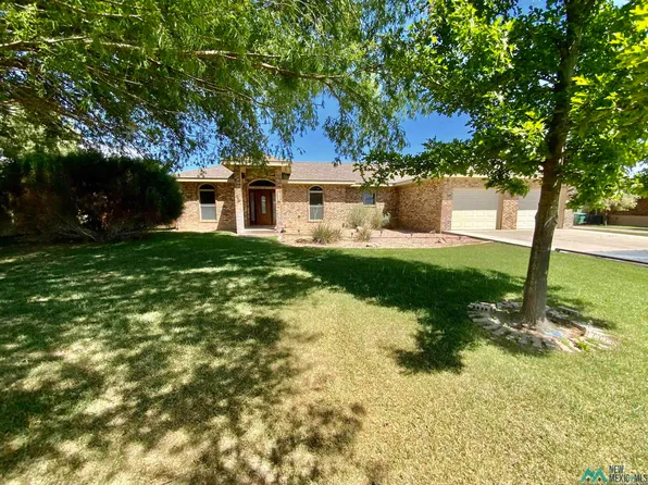 7612 N Plainfield Dr, Hobbs, NM 88242