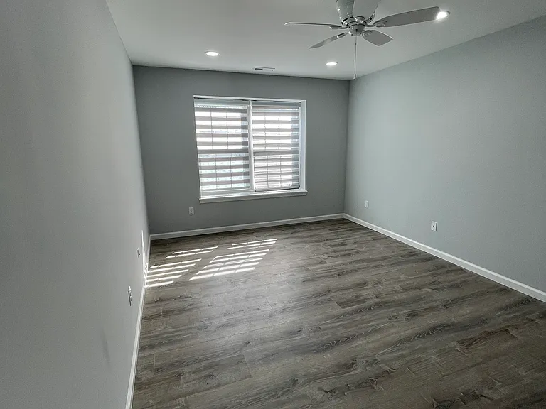 3815 Adelaide Dr — Photo 14