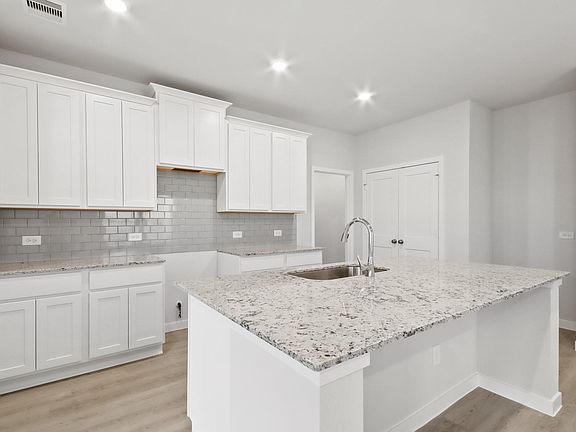 7th image of this home