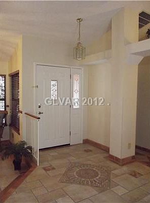 2nd image of 2924 Shannon River Dr