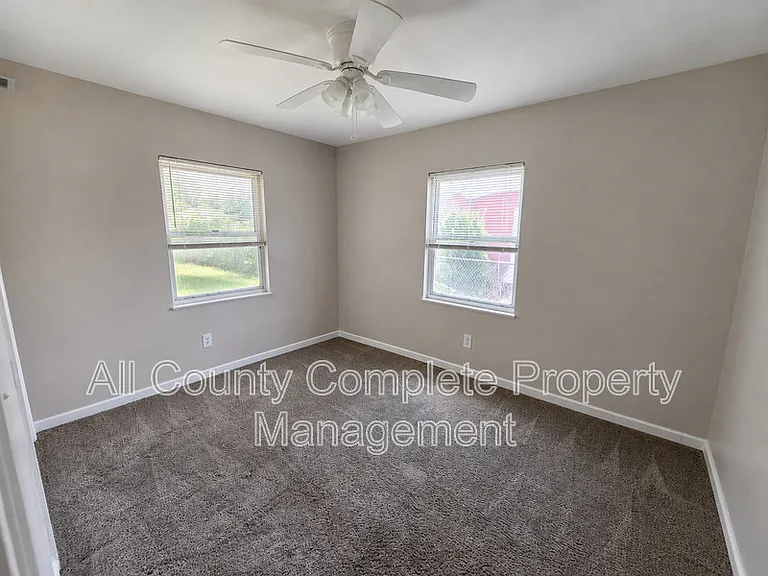 10415 Briarcliff Rd E — Photo 5