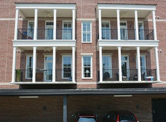 2nd image of 267 W Crogan St #206