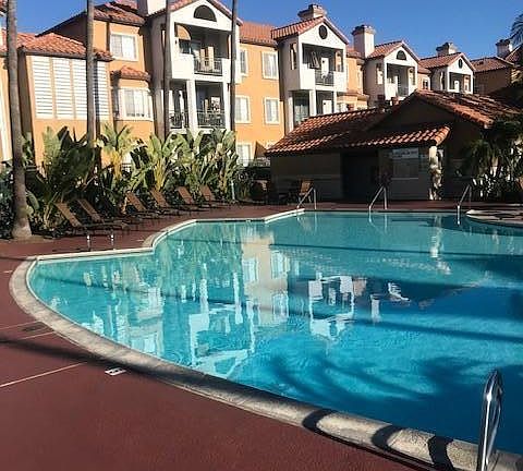 3rd image of 2250 Camino De La Reina Unit 104