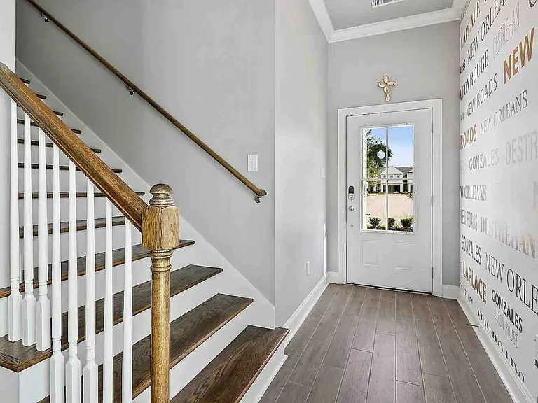 8116 Village Lake Ave — Photo 11