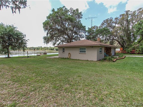 5th image of 4330 E Shorewood Dr