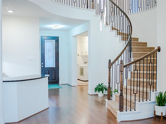 4th image of 3104 Sawbuck Ln