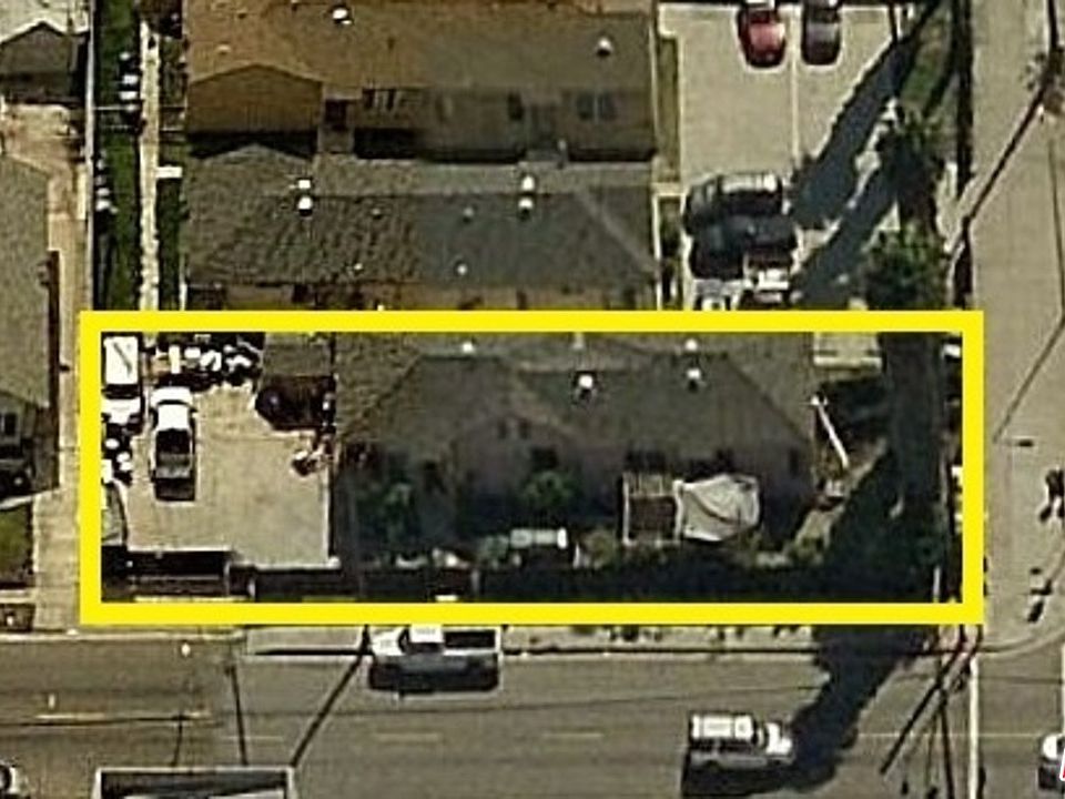 2nd image of 5400 S Figueroa St
