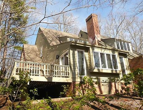 39 Deepwood Lane