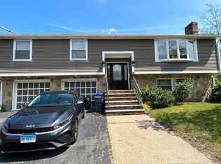 176 Mallard Way, Waltham, MA 02452