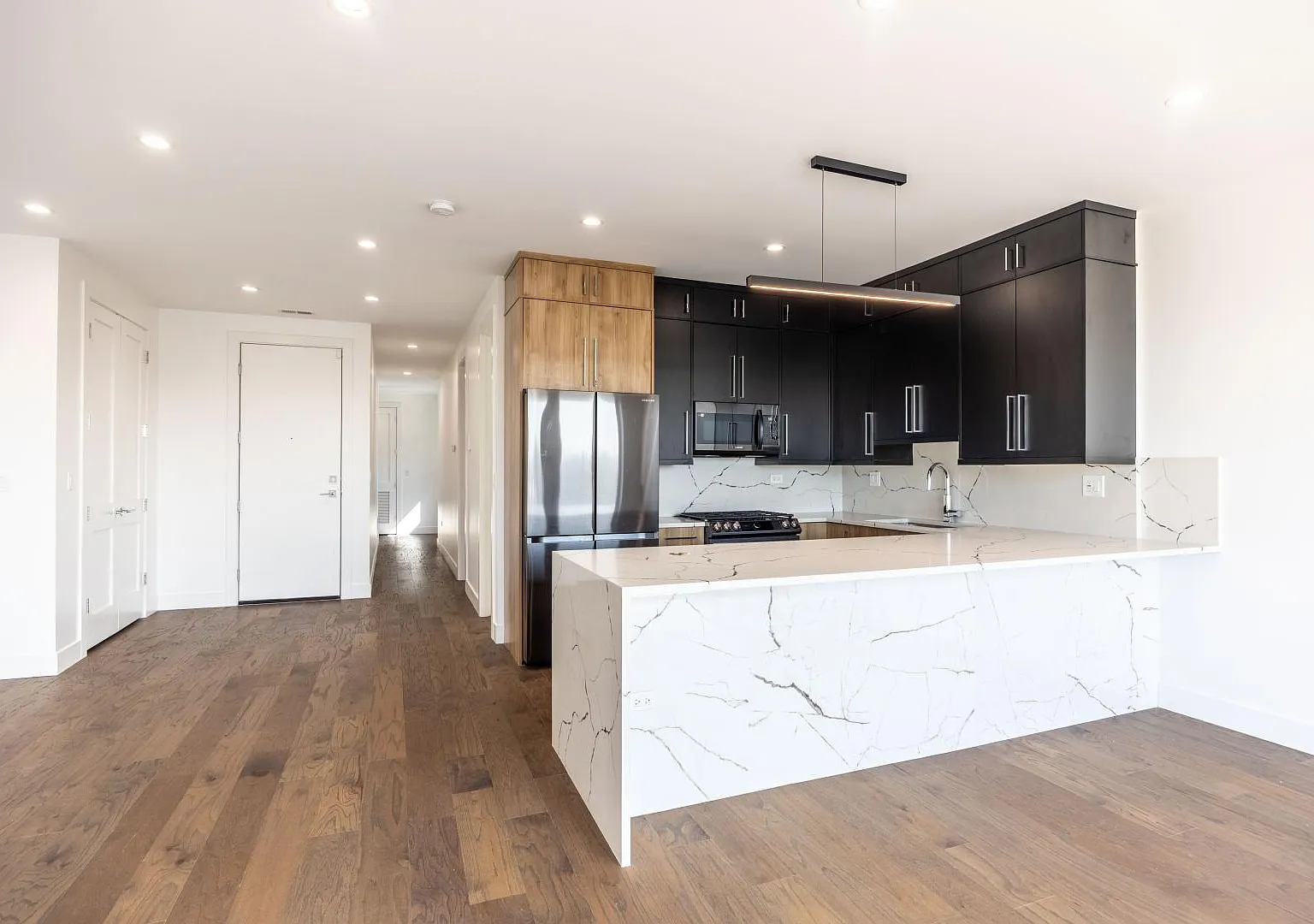 3008 West Belmont Avenue #4 — Photo 4