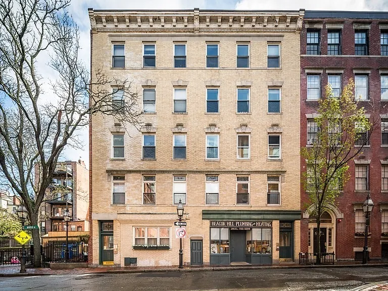 54 Myrtle St #5 — Photo 13