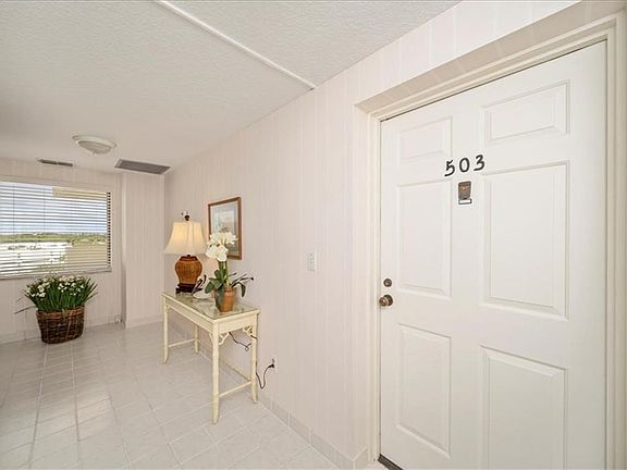2nd image of 2636 Ocean Dr APT 503