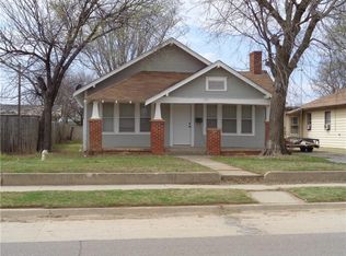 209 N Louis Tittle Ave, Mangum, OK 73554