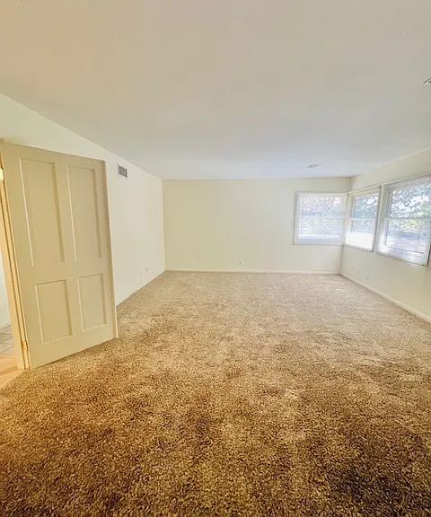 2441 Dresden Pl — Photo 31