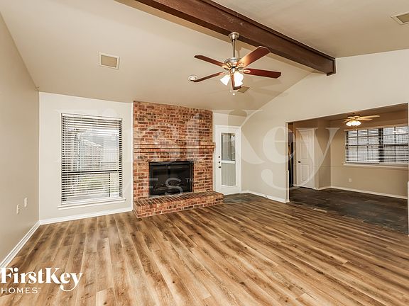 3rd image of 7314 Harvest Hill Dr