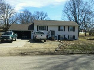 41 Meadow Ln, Prophetstown, IL 61277