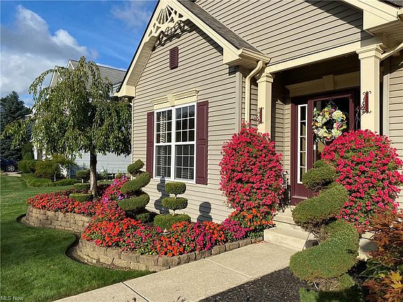 3rd image of 1249 Orchard Glen Dr