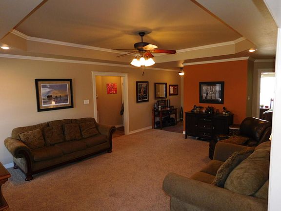 5th image of 2806 N Mobile Ave