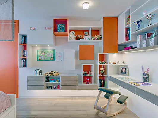 Rented by PocketBroker Inc | media 30
