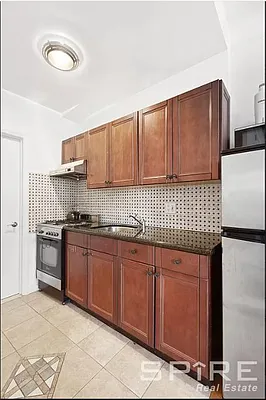 Rented by Spire Group | media 10