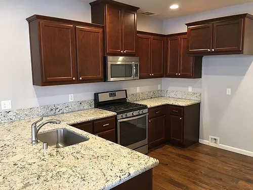 290 Slate Ave Photo 1