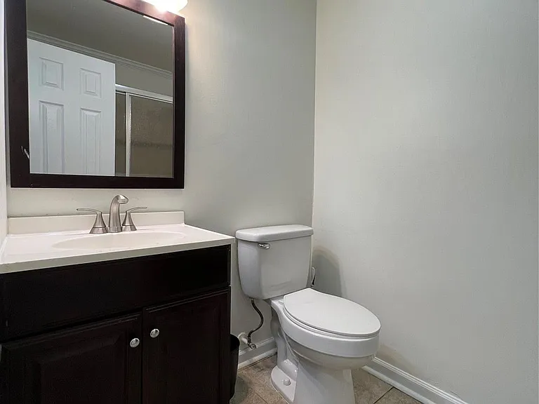 305 Briarwood Cir — Photo 14