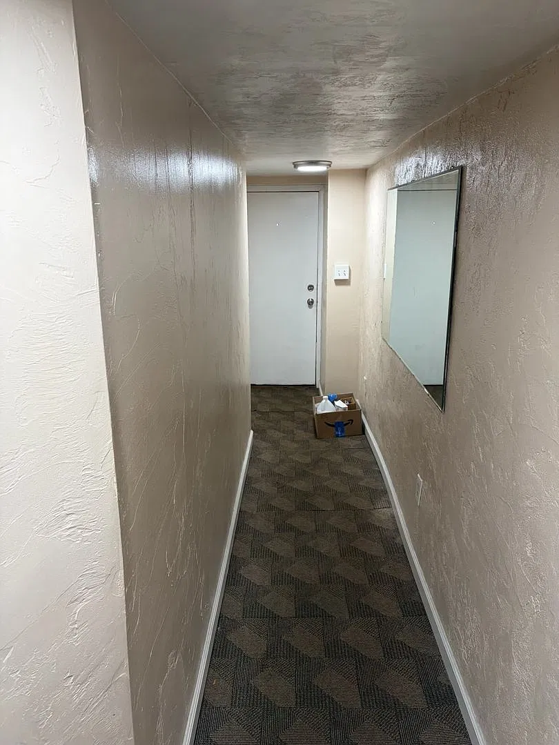 348 Meyran Ave — Photo 3