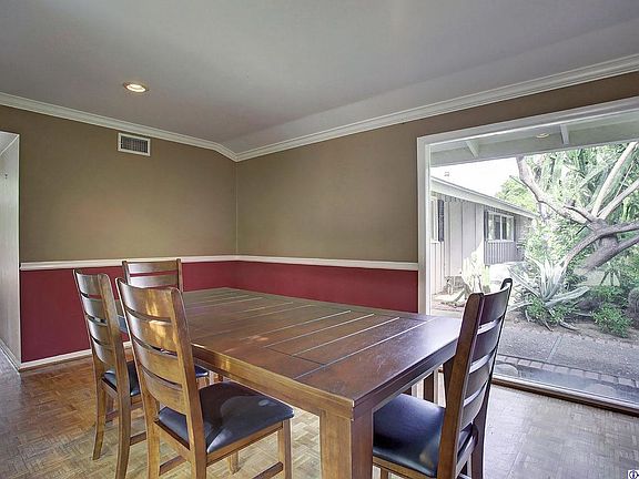 4th image of 1438 Glencoe Dr