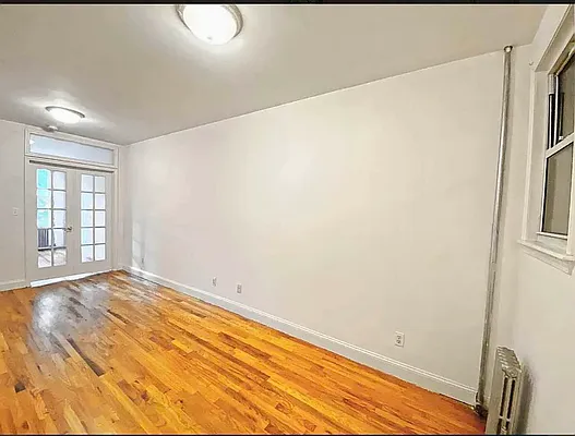 Rented by Corcoran | media 41