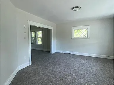 10517 Elk Ave — Photo 7